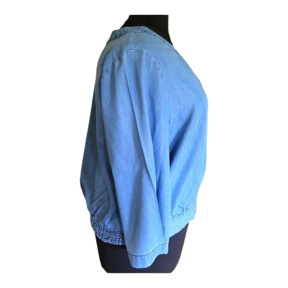 Cato Women's Blue Denim Faux Wrap Blouse Top Size 22W 24W - Picture 3 of 6